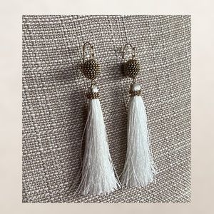 EUC Shop Impressions White & Gold Fringe 4” Long Statement Earrings